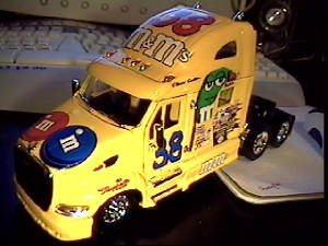 truck1.jpg